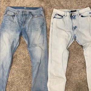Lot of 2 Blue Jeans one is old navy & M. Society